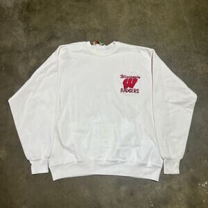Vintage 90s Wisconsin Badgers White Embroidered Sweatshirt